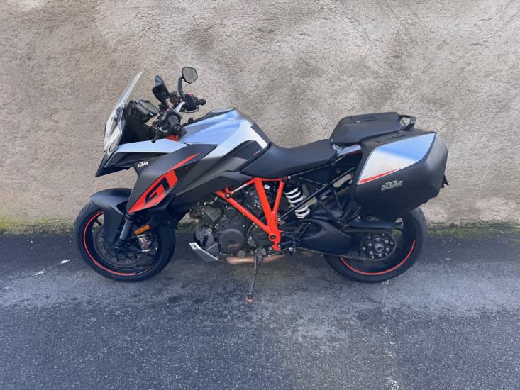 1290 SUPERDUKE GT KTM - ALBI