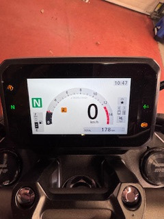 CB 650 R  e-Clutch - ALBI